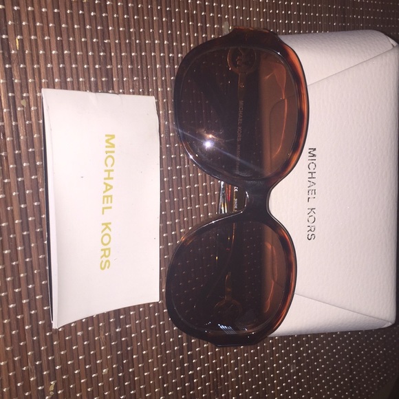 Authentic Micheal Kors Sunglasses - Picture 1 of 4